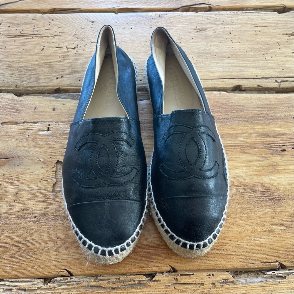 CHANEL Espadrilles
